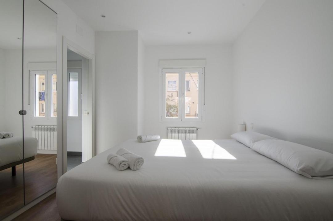 2 Bedrooms 2 Bathrooms Furnished - Bernabeu - Business Area With Terrace - Minty Stay Мадрид Екстер'єр фото