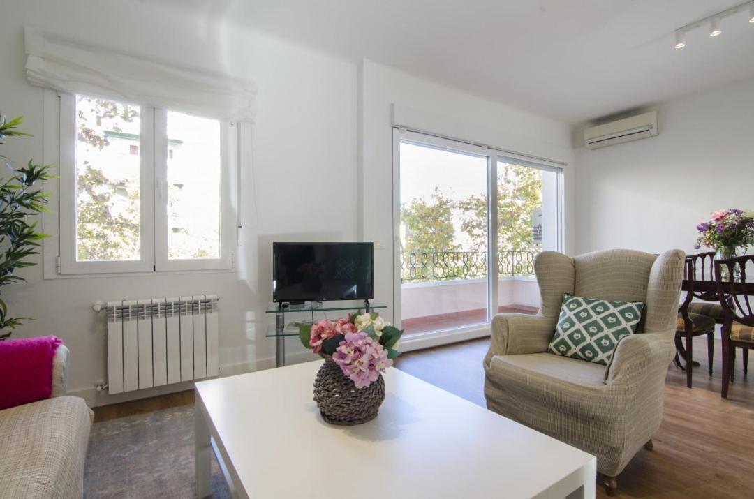 2 Bedrooms 2 Bathrooms Furnished - Bernabeu - Business Area With Terrace - Minty Stay Мадрид Екстер'єр фото